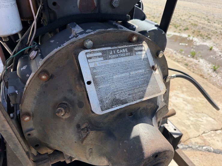 case-ih-4390t-image-7