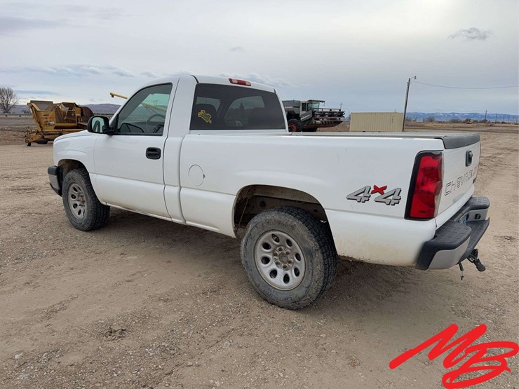 2007-chevrolet-silverado-1500-image-8