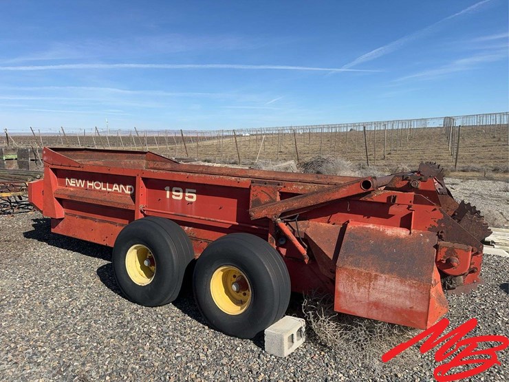 new-holland-195-image-8