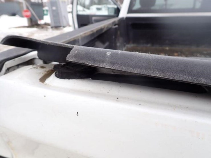 2015-dodge-1500-image-52