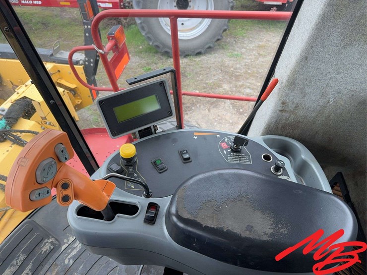 new-holland-h8040-image-22