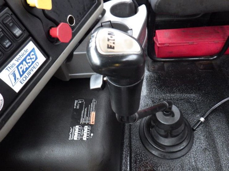 2016-international-8600-image-14