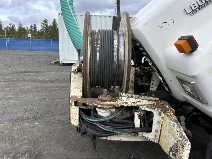 1994-ford-l8000-image-36