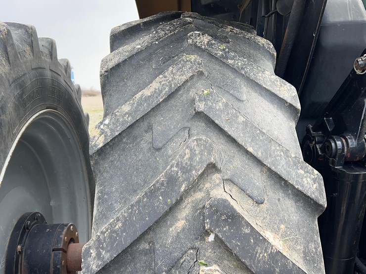 2002-challenger-mt665-image-50