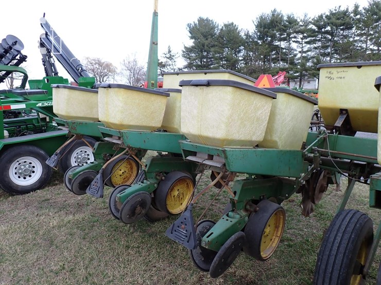 john-deere-7000-image-7