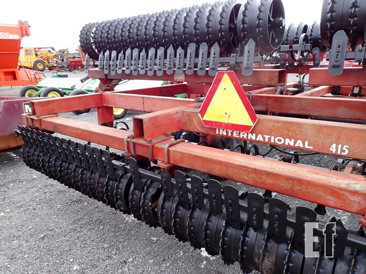 4728-case-ih-415-image-9