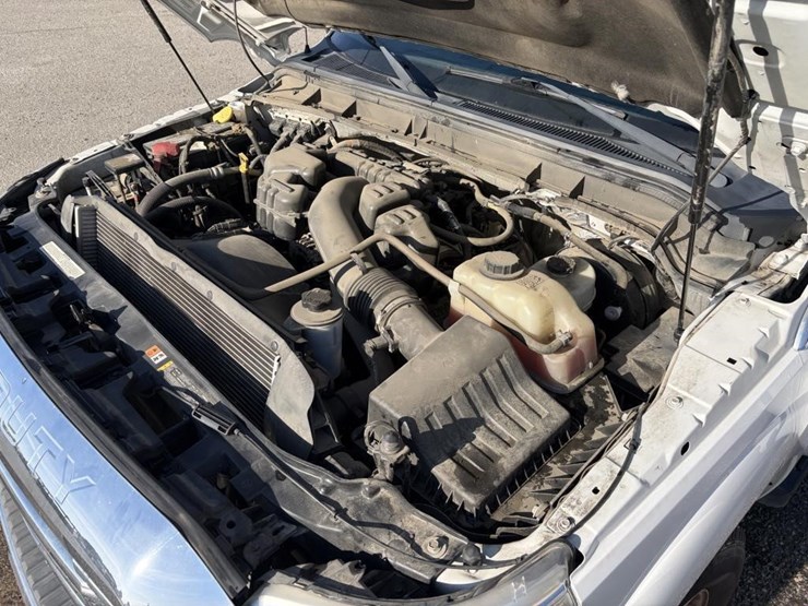 2016-ford-f250-xlt-image-6