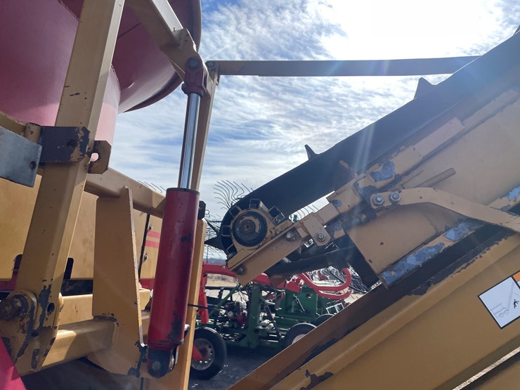 haybuster-h1100-image-10