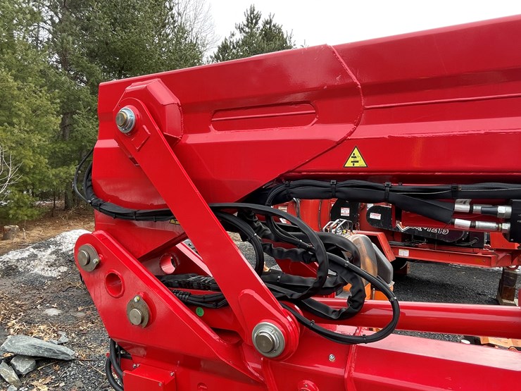 #1000-•-2024-cmc-90hd+-lift-(fall-creek,-wi)-image-26