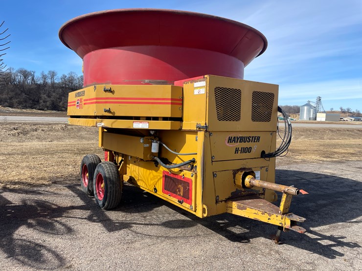 haybuster-h1100-image-3