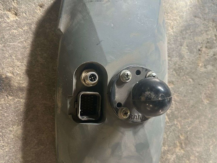 hesston-4900-image-231