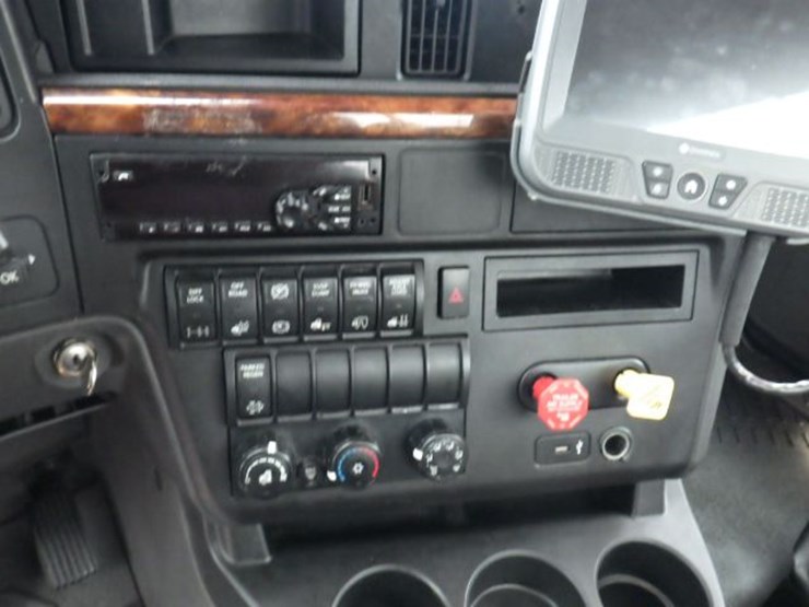 2018-international-lt-image-18