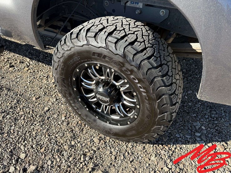 2011-ford-f250-image-10