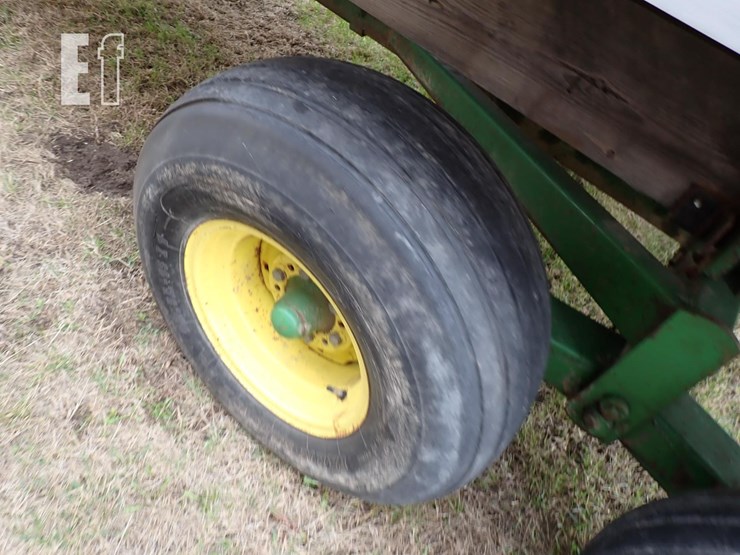 john-deere-1275-image-11