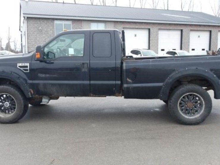 2010-ford-f250-xlt-image-8