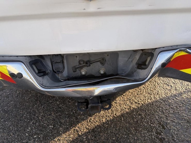 2012-dodge-2500-image-32