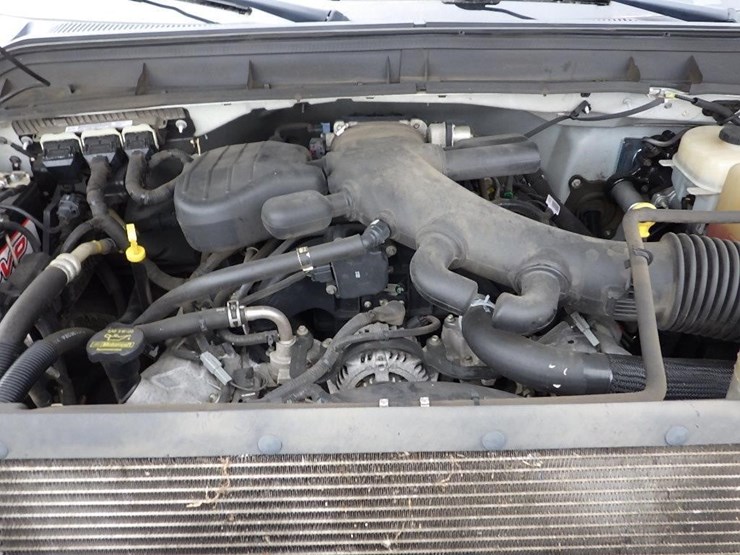 2012-ford-f550-image-12