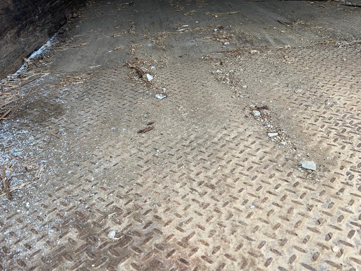 28'-single-axle-pup-trailer-for-storage-image-19