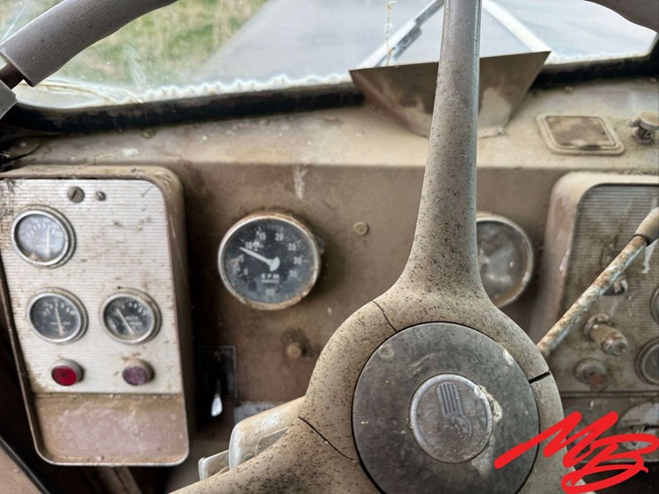 1964-kenworth-w923-image-18