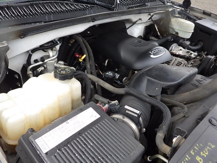 2006-chevrolet-silverado-2500hd-image-16