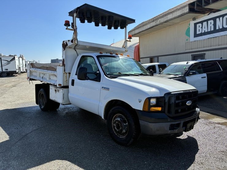 2007-ford-f350-sd-image-2