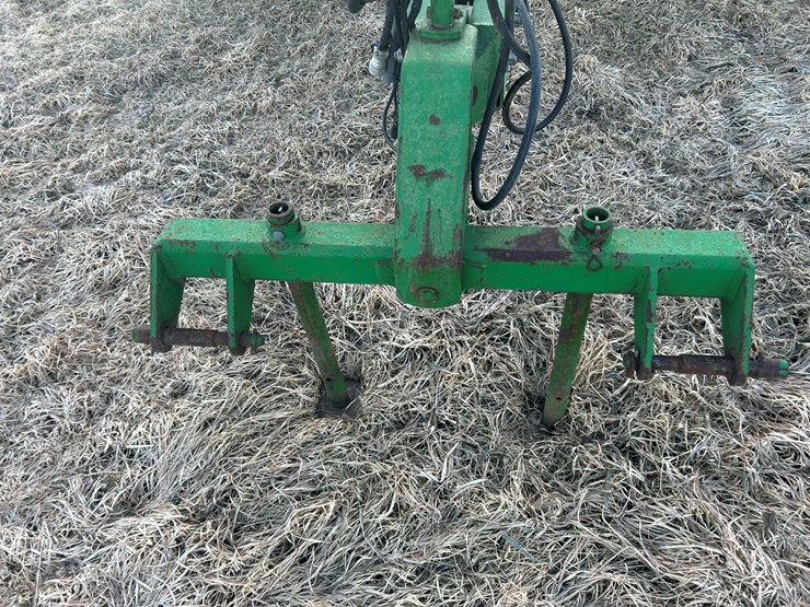 john-deere-12-image-17