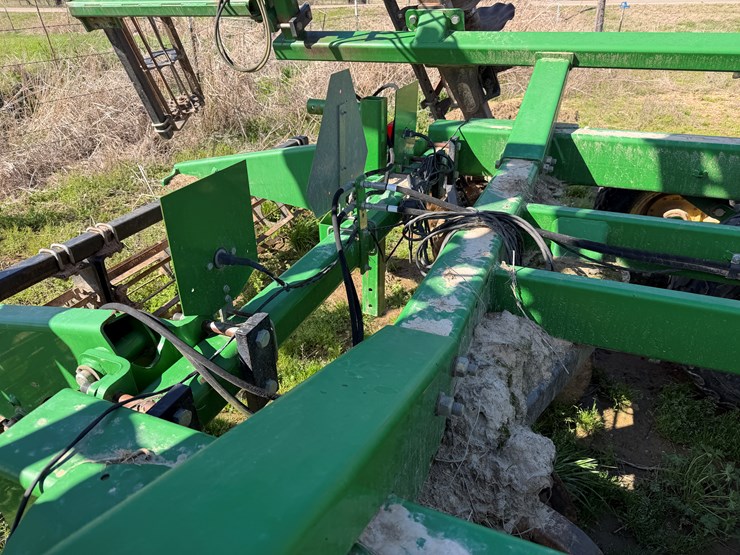 john-deere-2623vt-image-15