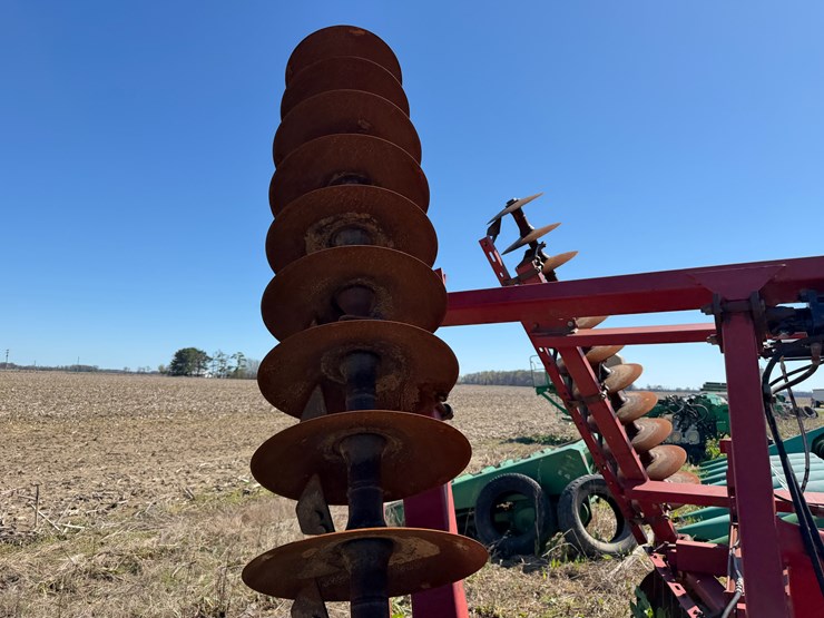 case-ih-3900dh-image-16