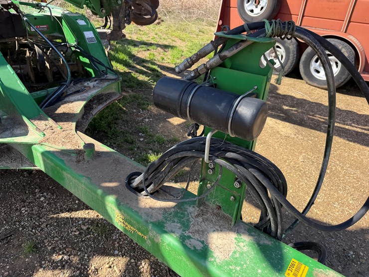 john-deere-2623vt-image-27