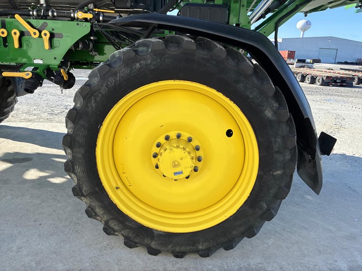 2022-john-deere-410r-image-66