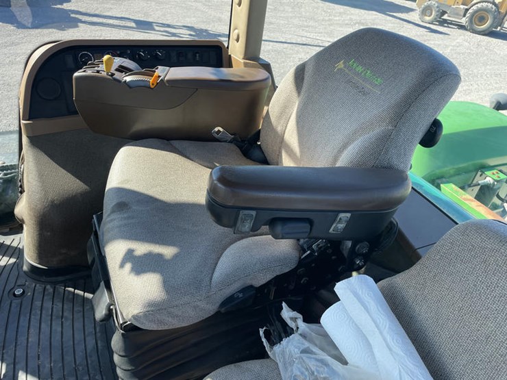 2009-john-deere-9530-image-45