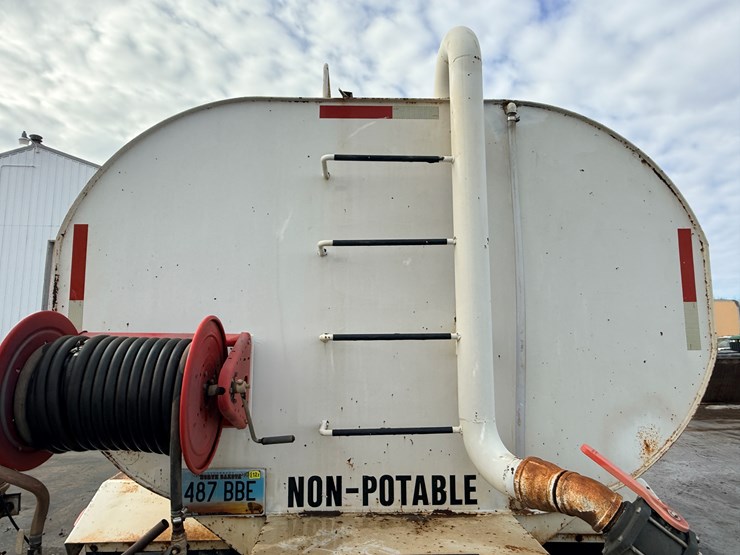 1988-mack-dm690s-image-25