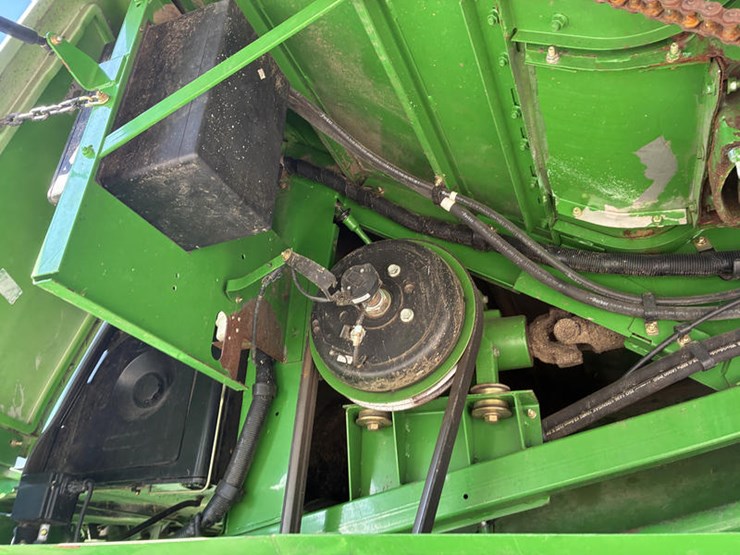 2005-john-deere-9660-sts-image-18