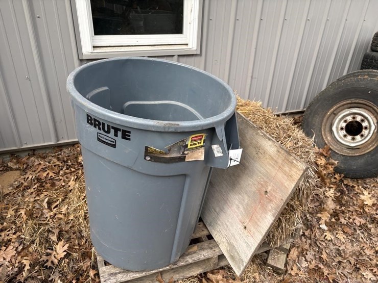 garbage-can,-chair-etc-image-2