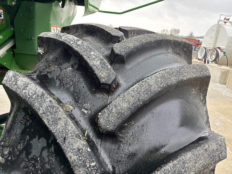 2023-john-deere-s780-image-42