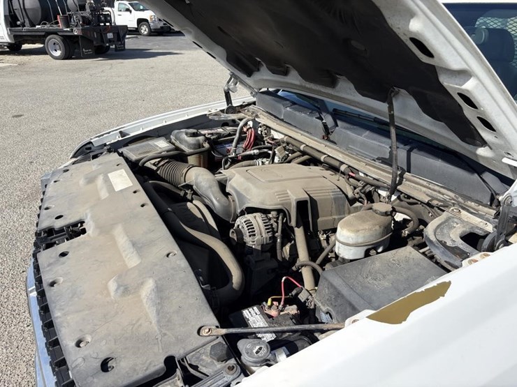 2009-chevrolet-silverado-3500hd-image-6