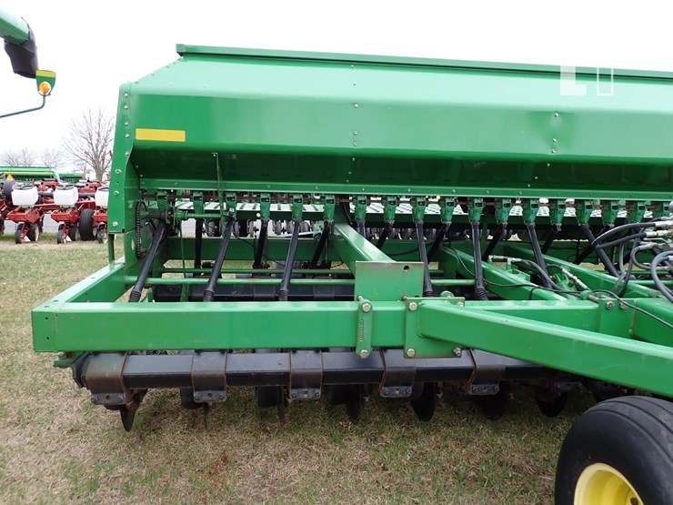 john-deere-1590-image-14