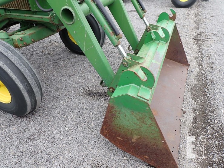 john-deere-4030-image-3