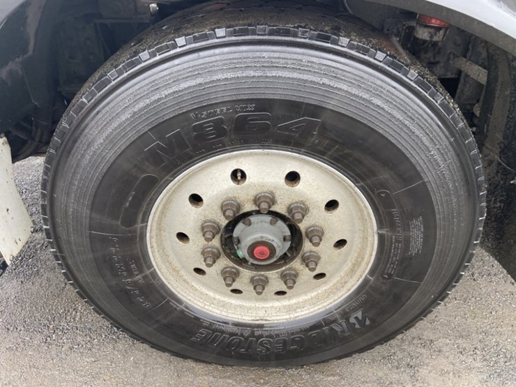 2010-autocar-xpeditor-image-24