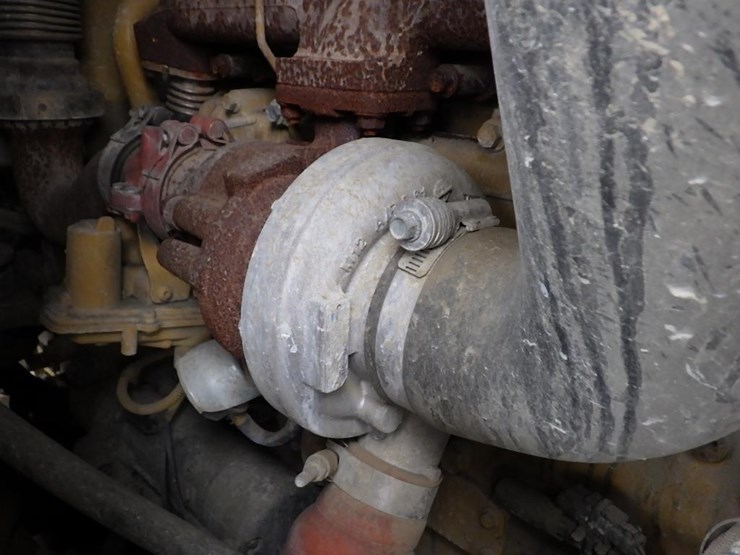 caterpillar-930k-image-10