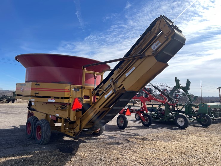 haybuster-h1100-image-6