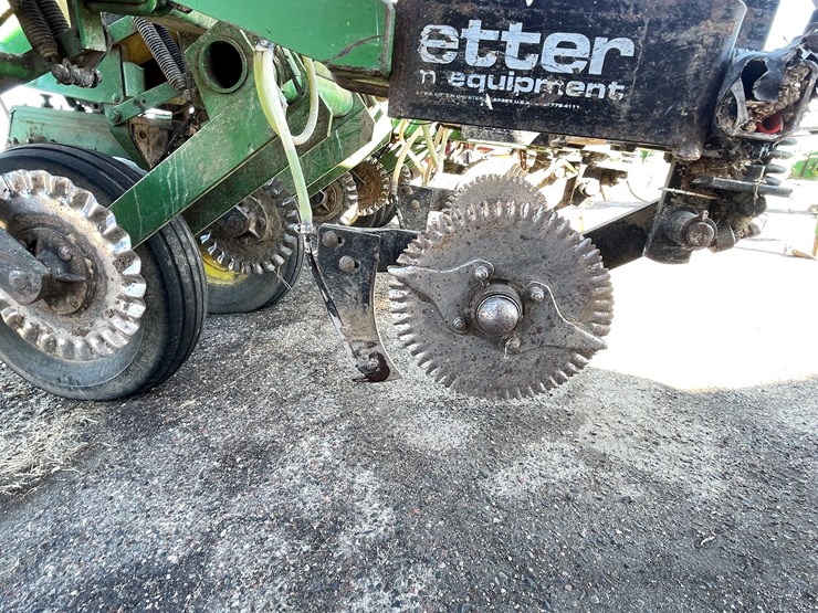 john-deere-7000-image-23