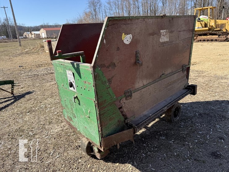 badger-silage-cart-image-1