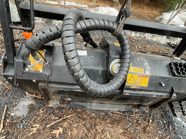 #1018-•-cat-forest-mulcher-(fall-creek,-wi)-image-17