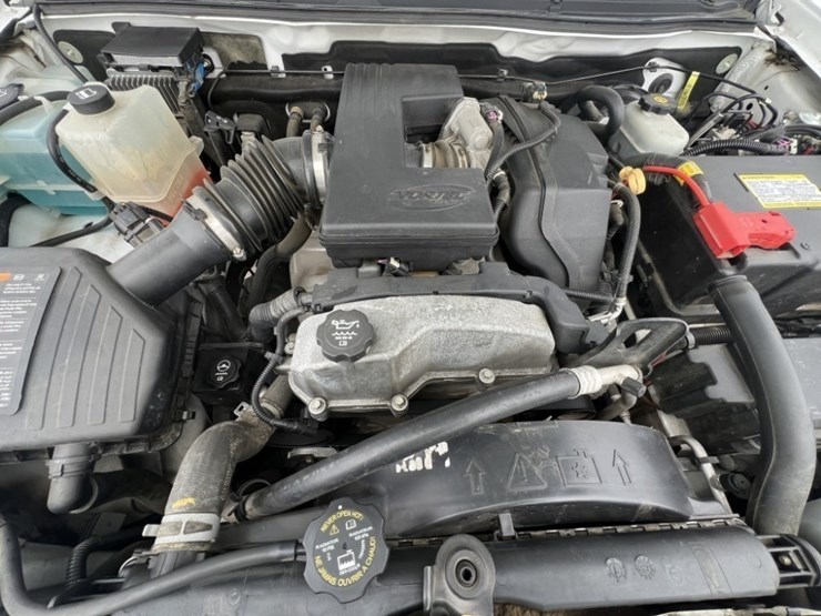 2012-chevrolet-colorado-image-14