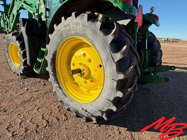 2023-john-deere-6120m-image-14