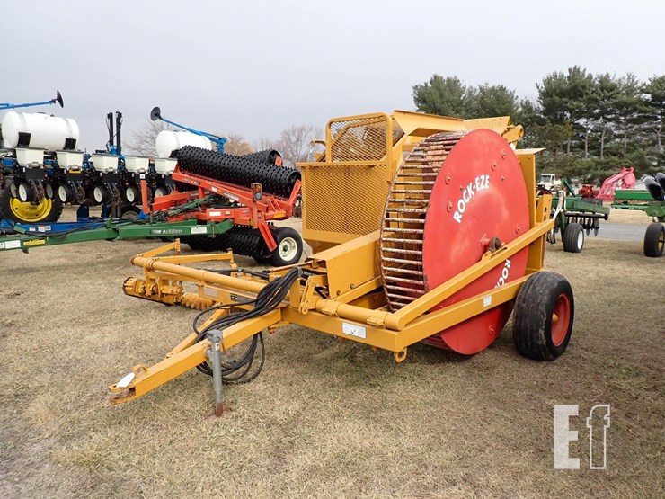 haybuster-3106-image-1