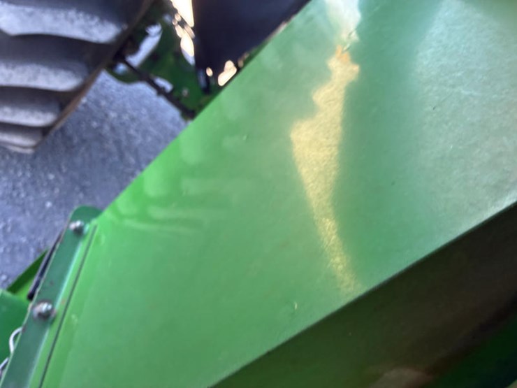 2005-john-deere-9660-sts-image-54