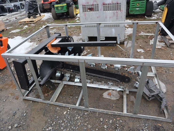 jct-quick-attach-trencher-image-1