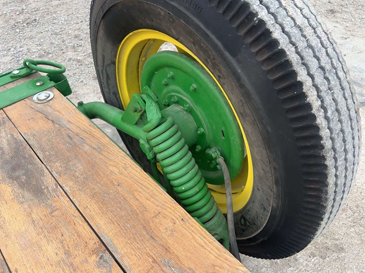 john-deere-no.-10-freight-trailer-image-13